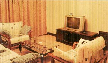 Golden Bridge Hotel Лхаса Екстериор снимка